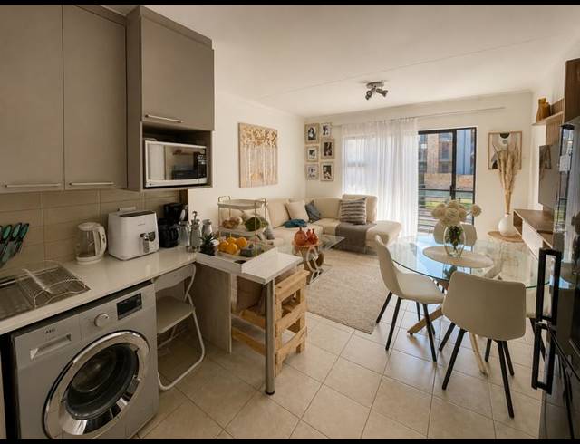 2 BEDROOM APARTMENT FOR SALE IN NOORDWYK